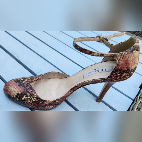 L.K. Bennett dusty pink, snake print leather ankle strap high heel pump in 38 - Picture 6 of 16